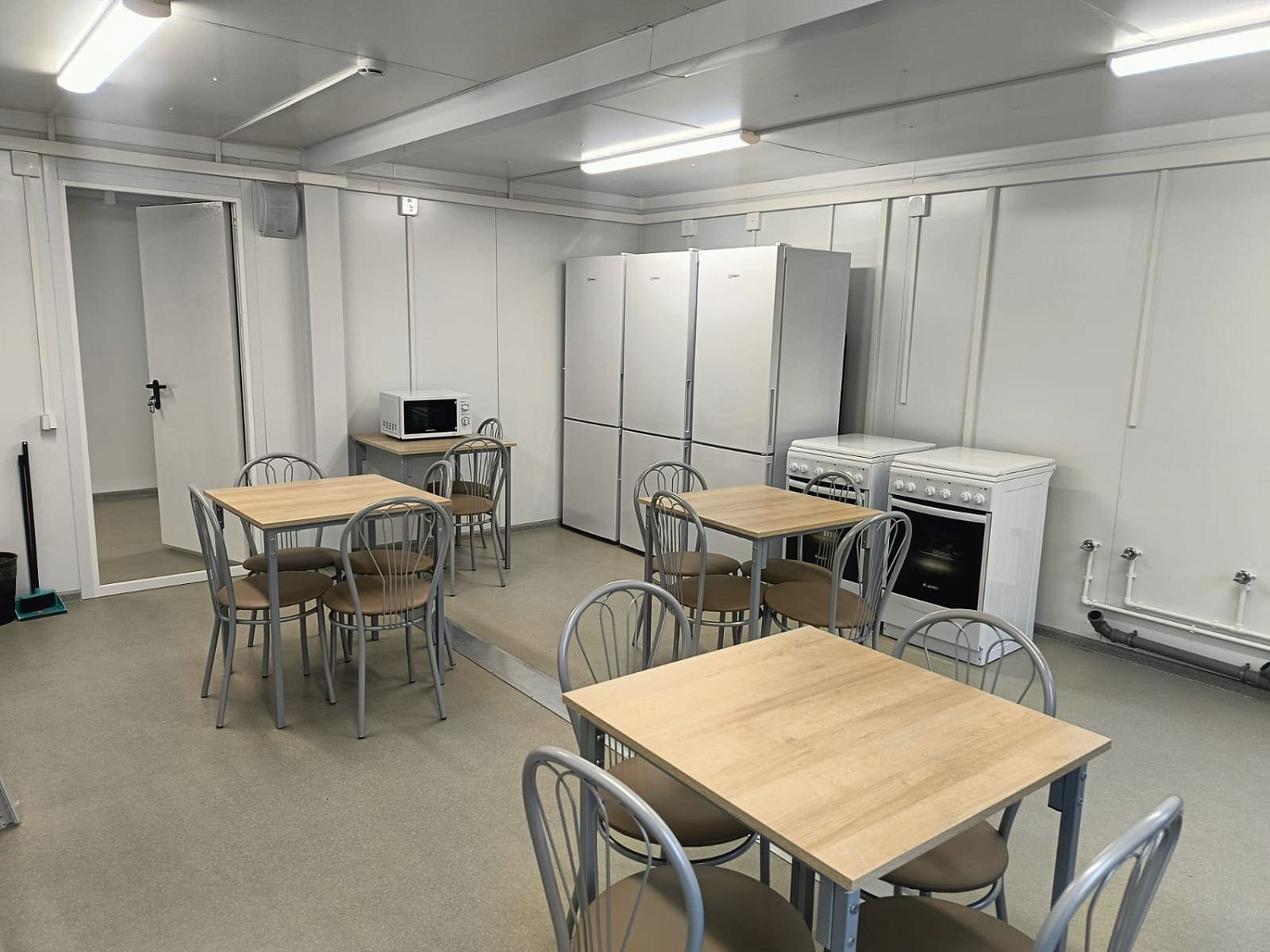 Общежитие на базе 90 модулей "Звезда" в городе  Великий Новгород